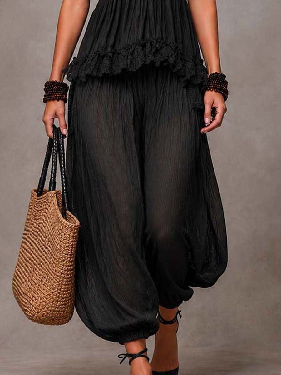 DONATELLA | Conjunto Negro Boho con Escote en V y Acabados de Encaje