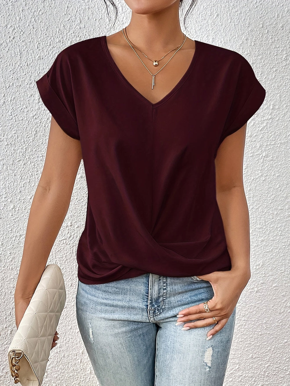 Cleo | Camiseta Clásica de Escote en V