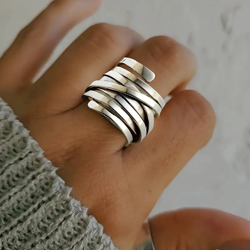 Anillo Elegante Vintage en Plata