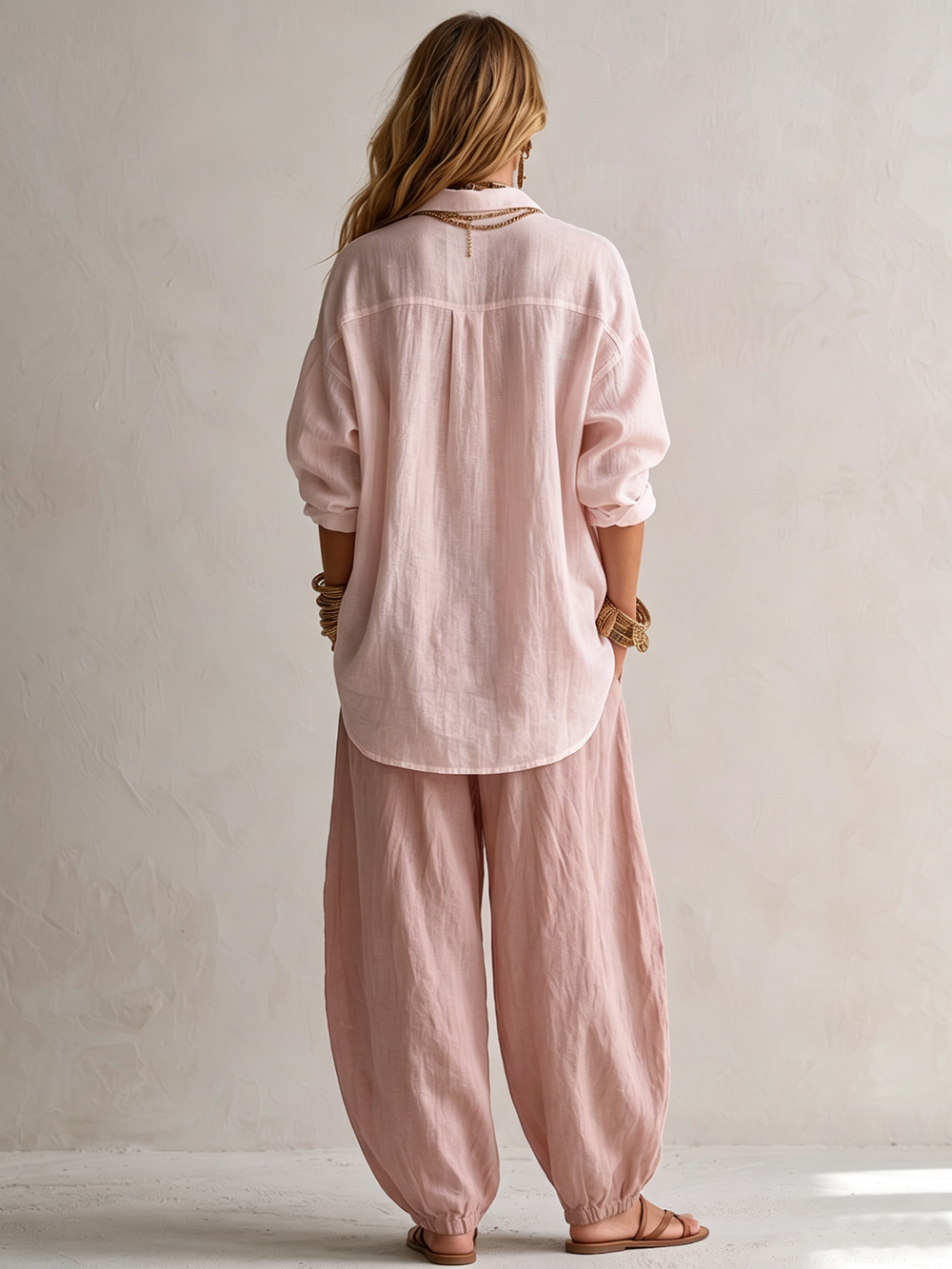 Cristina | Conjunto de Camisa Blanca y Pantalón Farol de Pierna Ancha