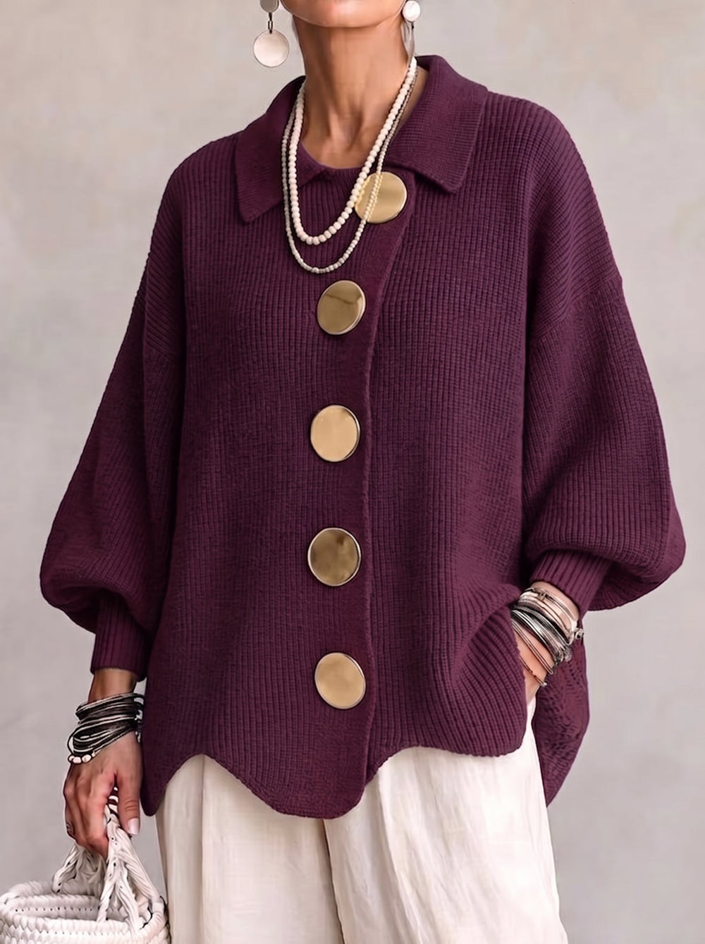 Isadora | Cárdigan Oversize con Cuello y Grandes Botones Metálicos