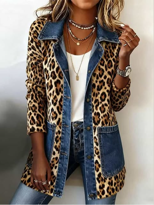 Fablenne | Chaqueta Larga de Estampado Leopardo con Panel Vaquero de Contraste